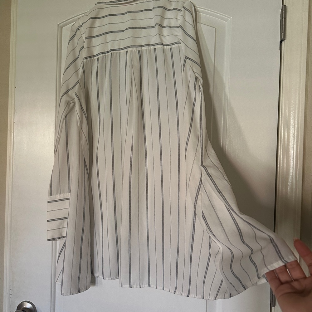 Chic Striped Button-Up Blouse - image 5